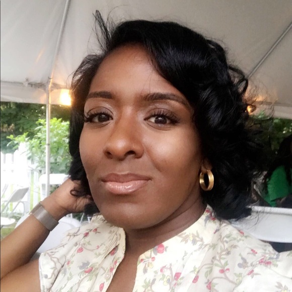 Meet your Posher, Toni-anne - Picture 1 of 1